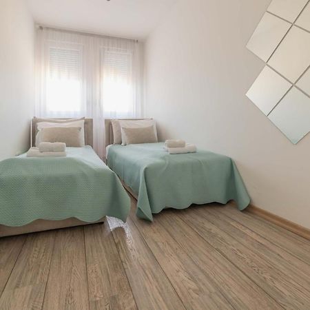 Bella Apartment Novi Sad Exterior photo